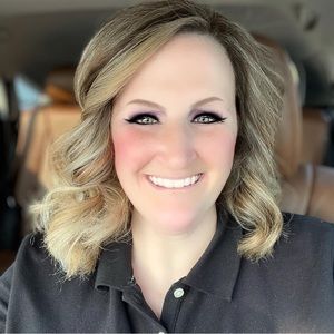 Meet your Posher, Kylee